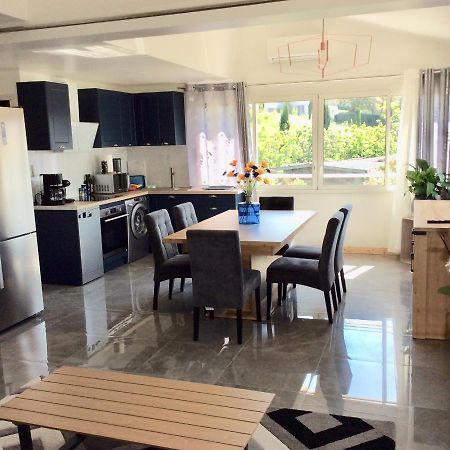 Bienvenue Chez Alain Et Marie Apartment Антиб Екстериор снимка