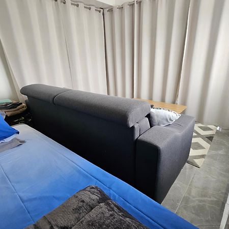 Bienvenue Chez Alain Et Marie Apartment Антиб Екстериор снимка