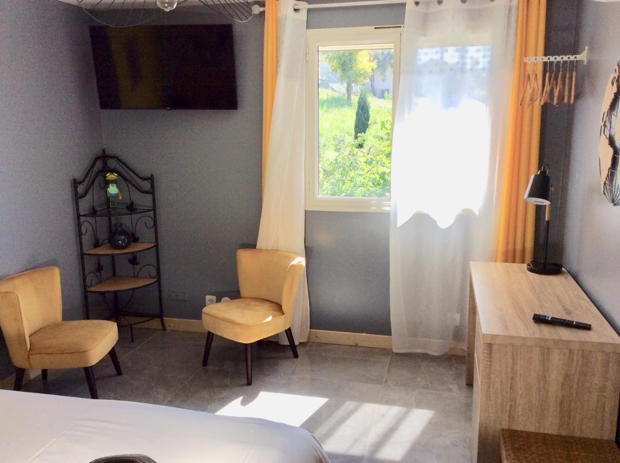 Bienvenue Chez Alain Et Marie Apartment Антиб Екстериор снимка