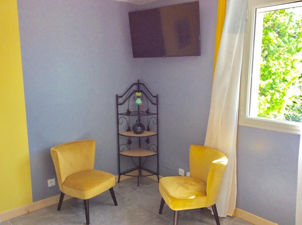 Bienvenue Chez Alain Et Marie Apartment Антиб Екстериор снимка