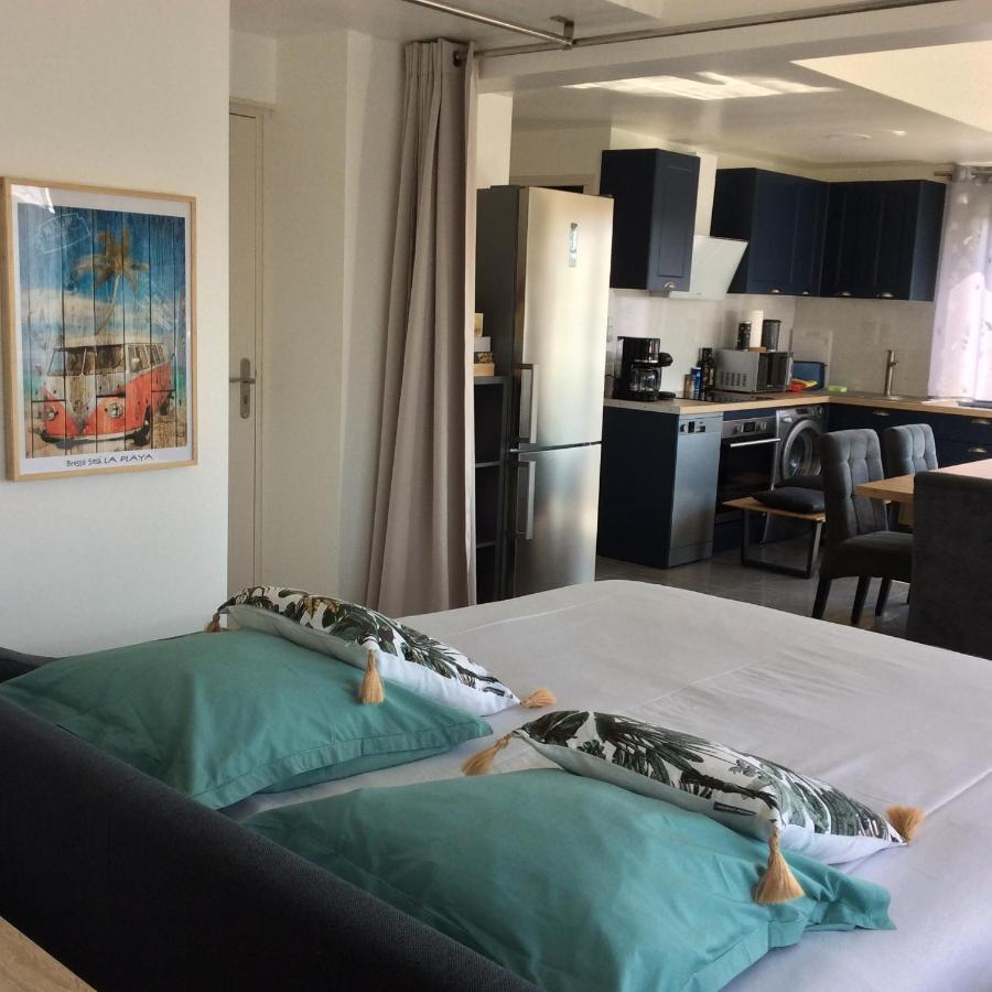 Bienvenue Chez Alain Et Marie Apartment Антиб Екстериор снимка
