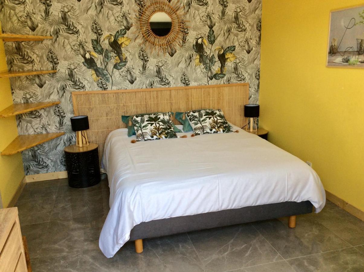 Bienvenue Chez Alain Et Marie Apartment Антиб Екстериор снимка