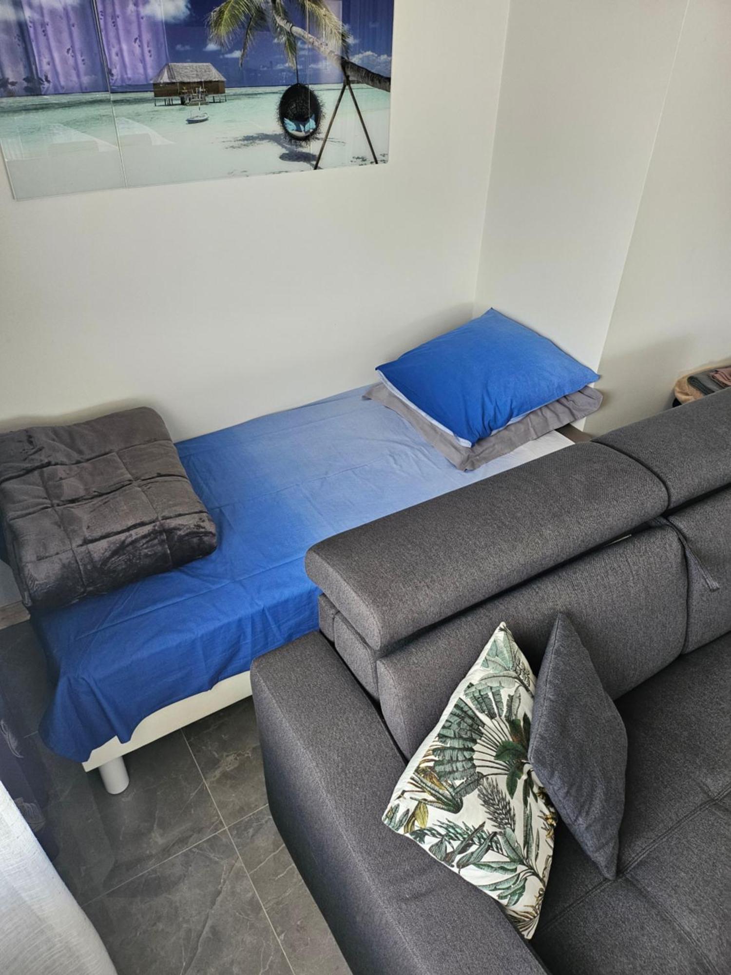 Bienvenue Chez Alain Et Marie Apartment Антиб Екстериор снимка