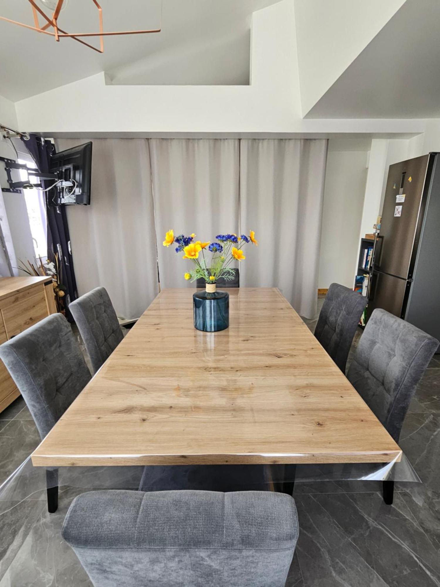 Bienvenue Chez Alain Et Marie Apartment Антиб Стая снимка